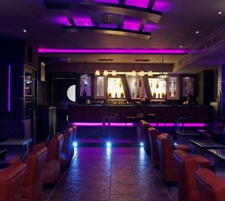 P R Pride Inn Ποντισερί Εξωτερικό φωτογραφία